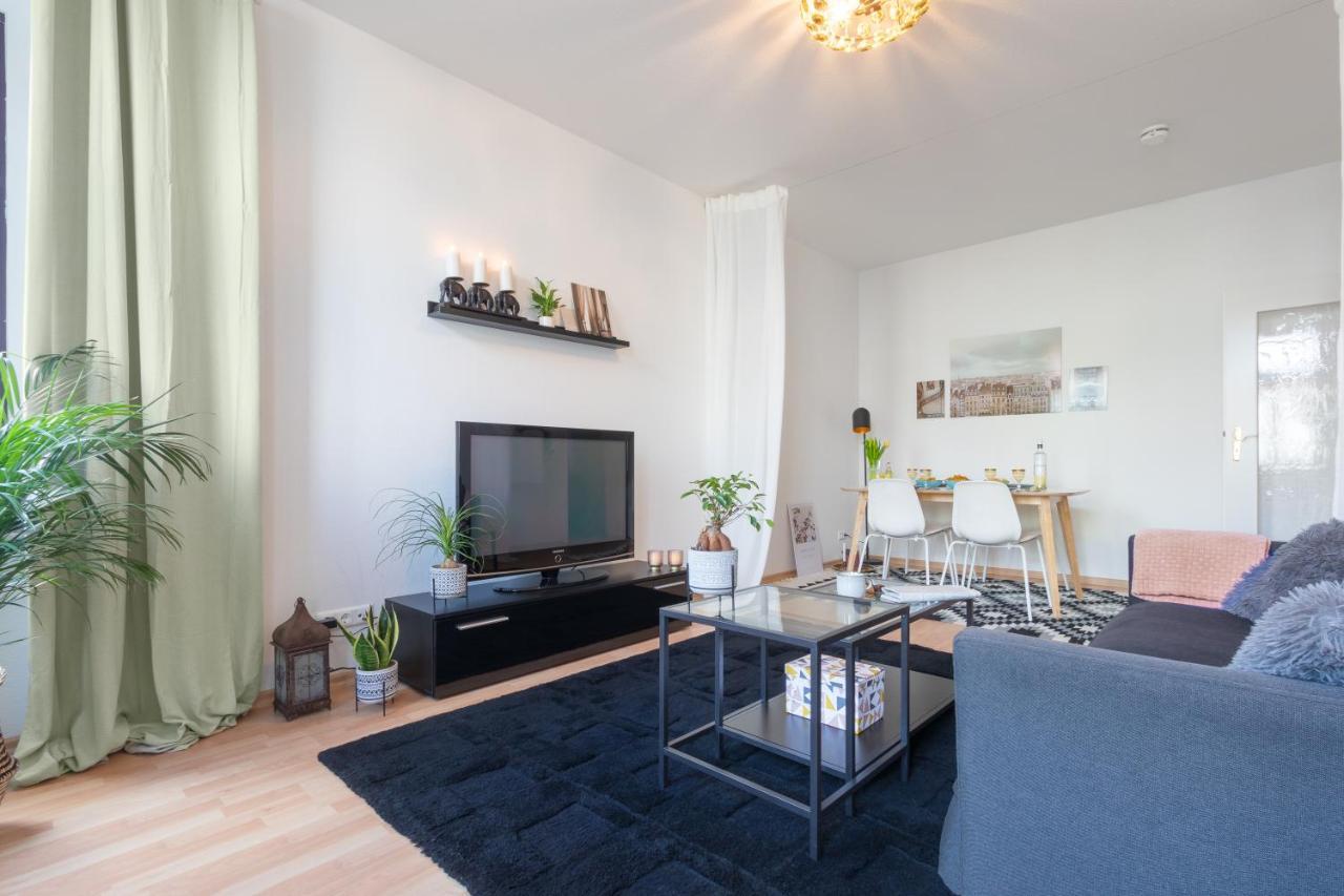 Ruhige Wohnung In Zentraler Lage - Quiet Flat In A Central Location Maagdenburg Buitenkant foto